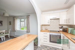 Photo 18- click for photo gallery